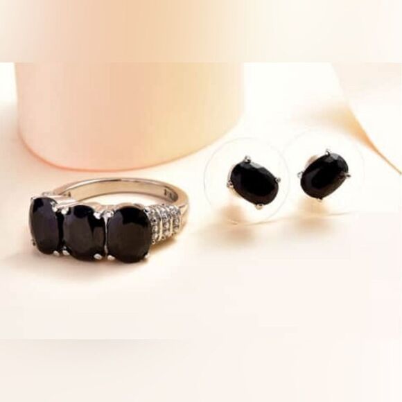 3 Stone Midnight Sapphire Ring & Earrings Set in Durable Stainless Steel. - Picture 4 of 17